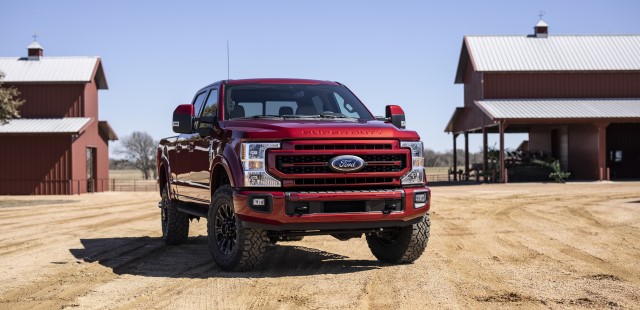 2022 ford super duty lariat