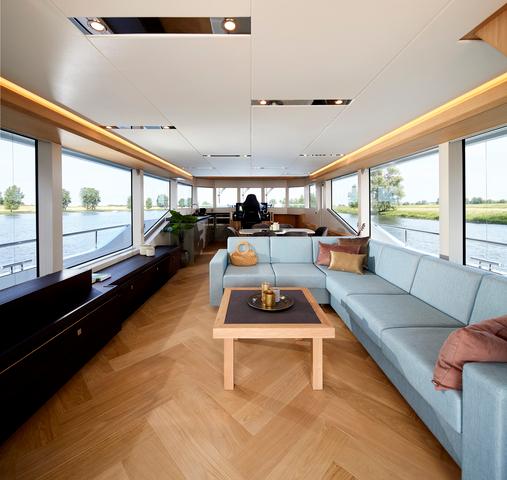 van den hoven yachts