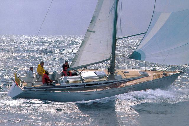 vintage sail race