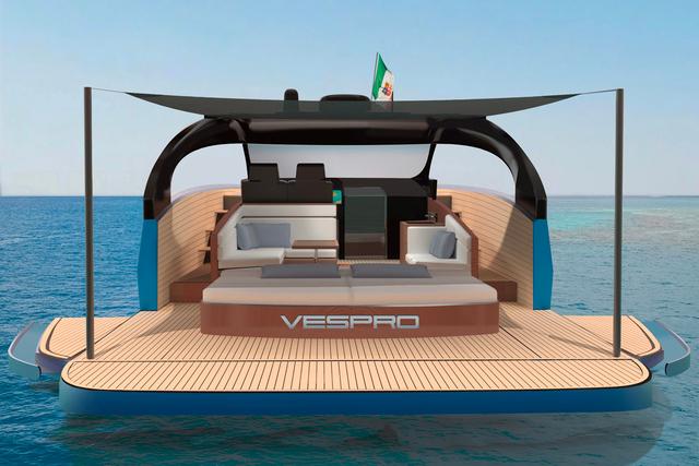 centuono navi vespro dayboat at sea